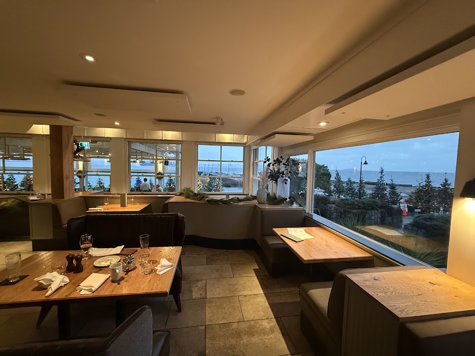 The Landing at Beach House Restaurant